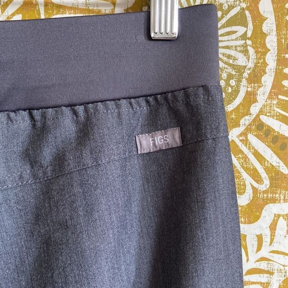 FIGS Technical Collection Kanye Moto Scrub Pants Limited Edition Graphite Gray S - Picture 10 of 12